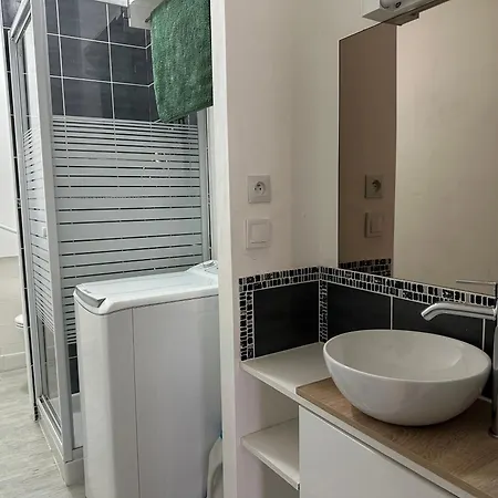 Superbe Appartement Au Calme En Coeur De Village Saint-Sulpice  Exterior foto